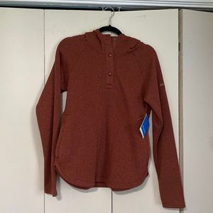 🦄 NWT Columbia pullover
